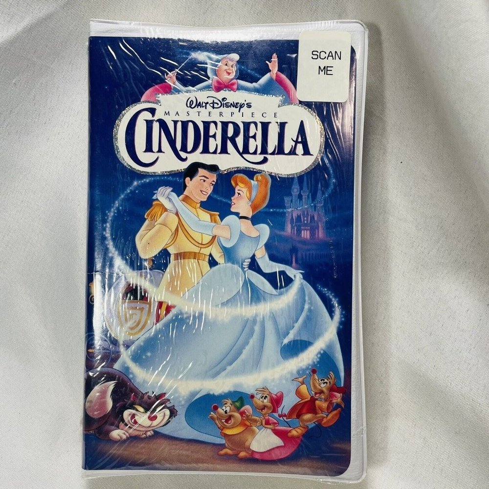 Cinderella VHS Movie Tape Walt Disney Masterpiece Collection Digitally Mastered